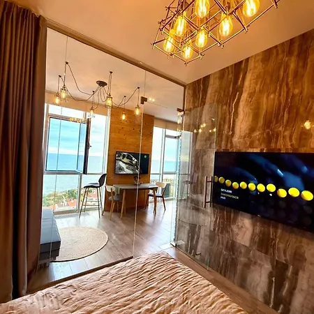 Apartment панорамная у моря! французский бульвар!